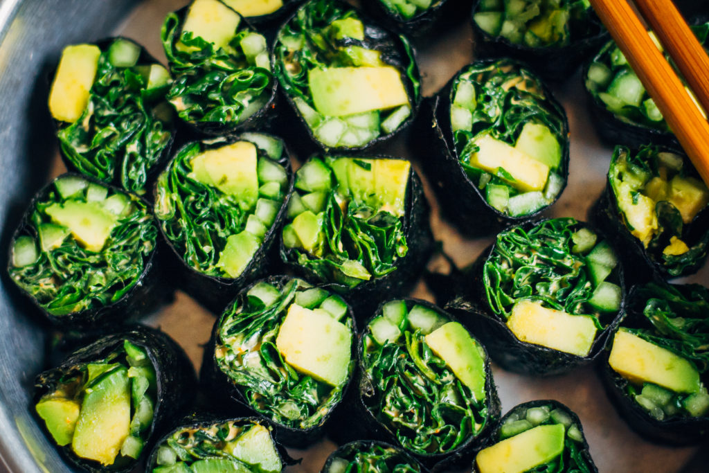 Cleansing Sushi Roll w/ Spicy Kale + Green Veggies | Well and Full | #vegan #recipe