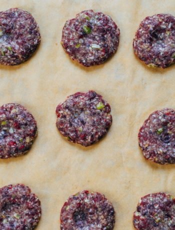Almost Raw Cranberry Vanilla Cookies | Well and Full | #vegan #recipe