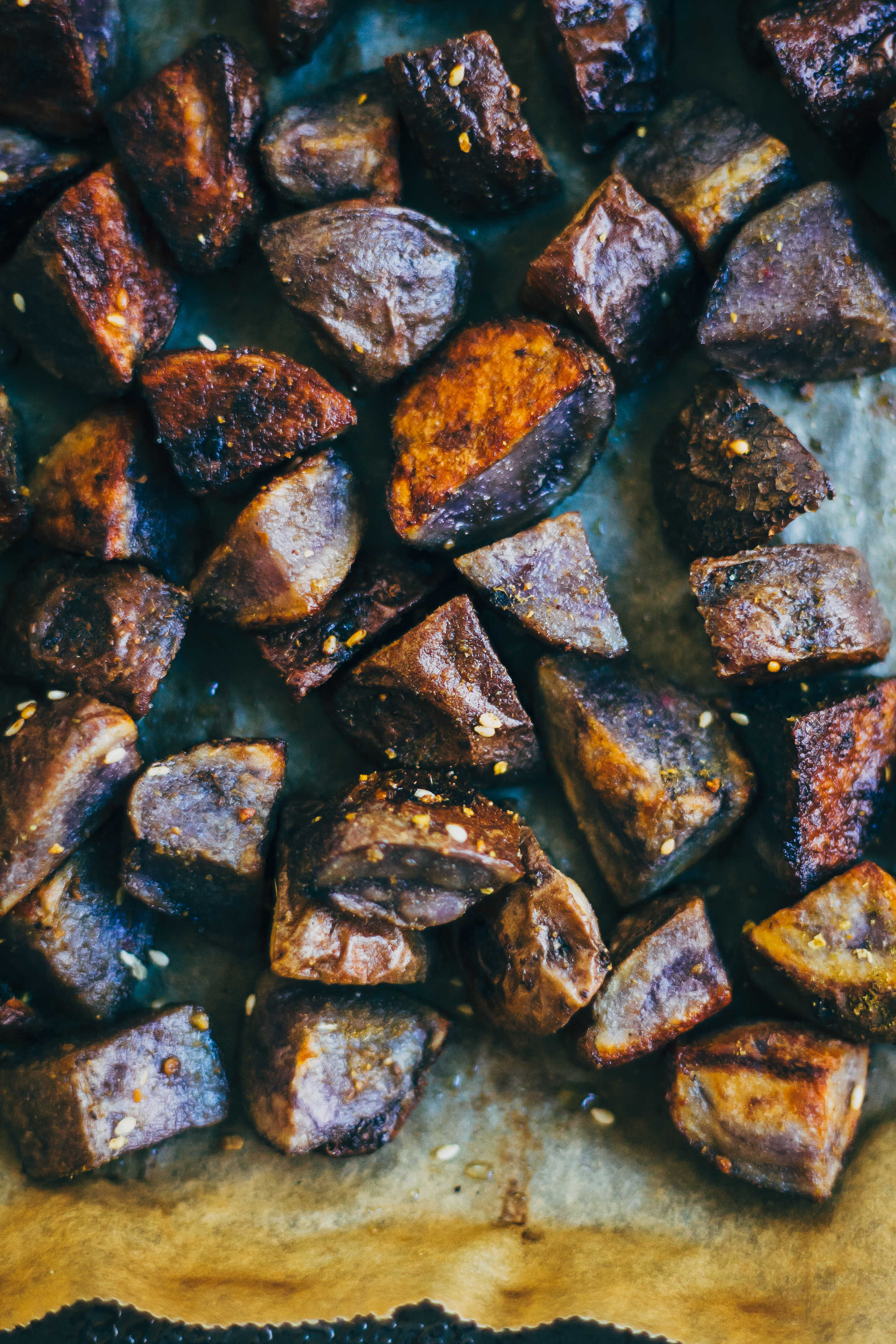 Za'atar Roasted Potato Bowl | Well and Full | #recipe
