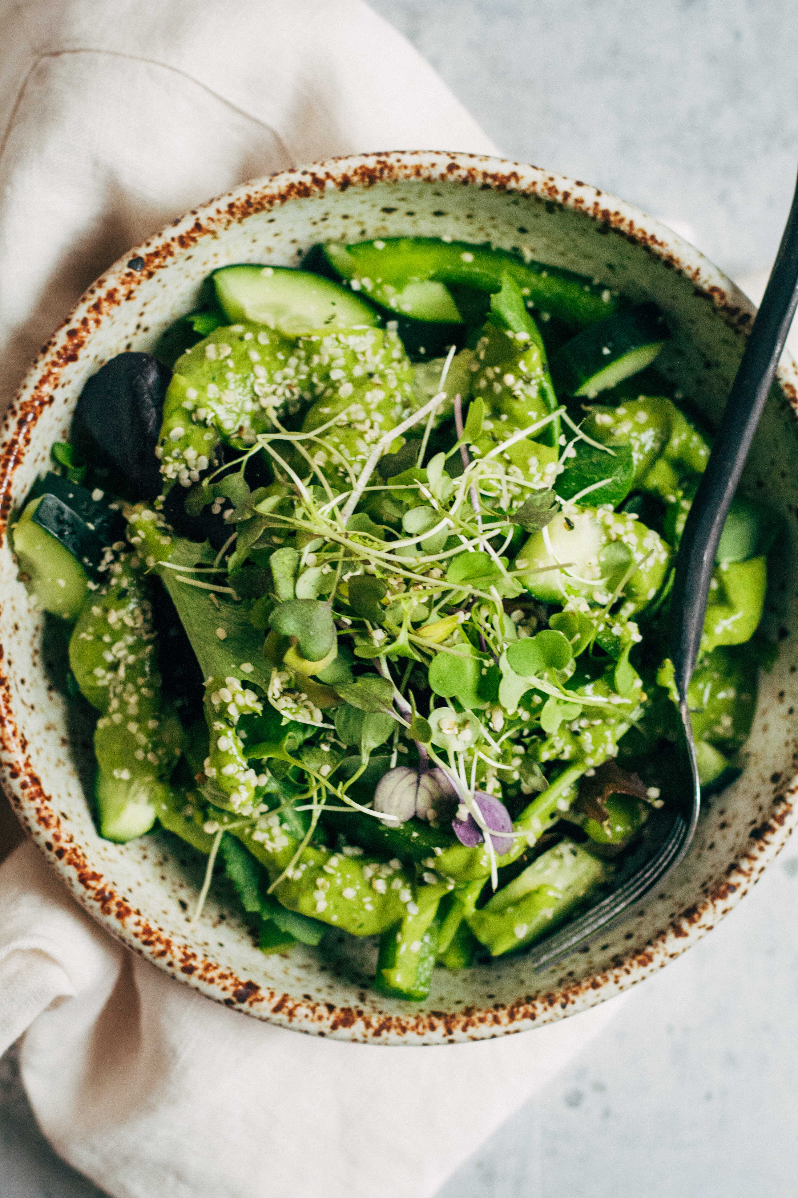 Super Green Detox Salad | Well and Full | #vegan #detox