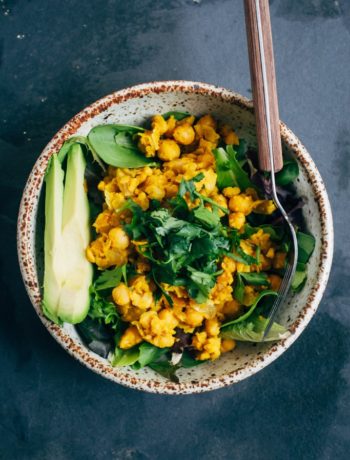 Chickpea Scramble Breakfast Bowl | Well and Full