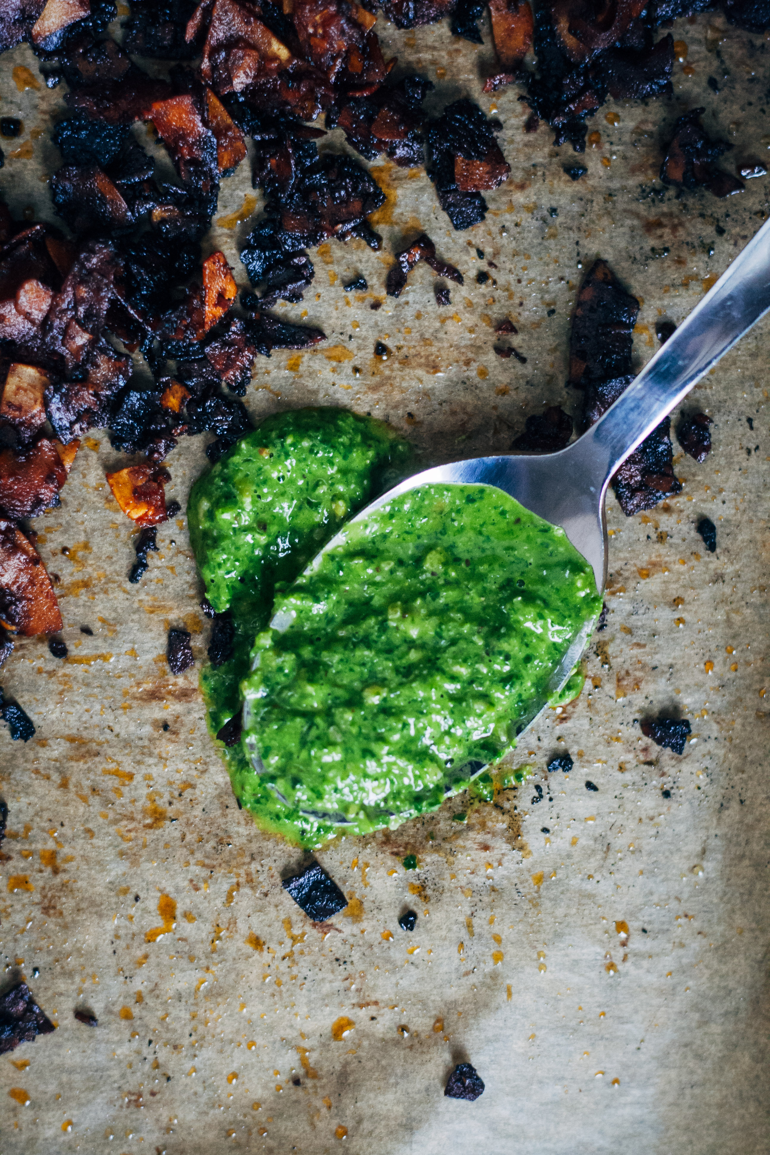Green Pesto Breakfast Bowl | Well and Full | #vegan #recipe