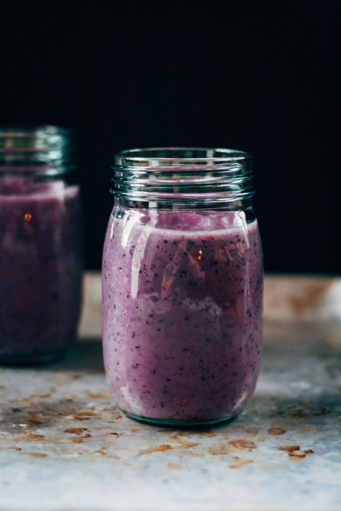 Antioxidant Berry Smoothie Well and Full