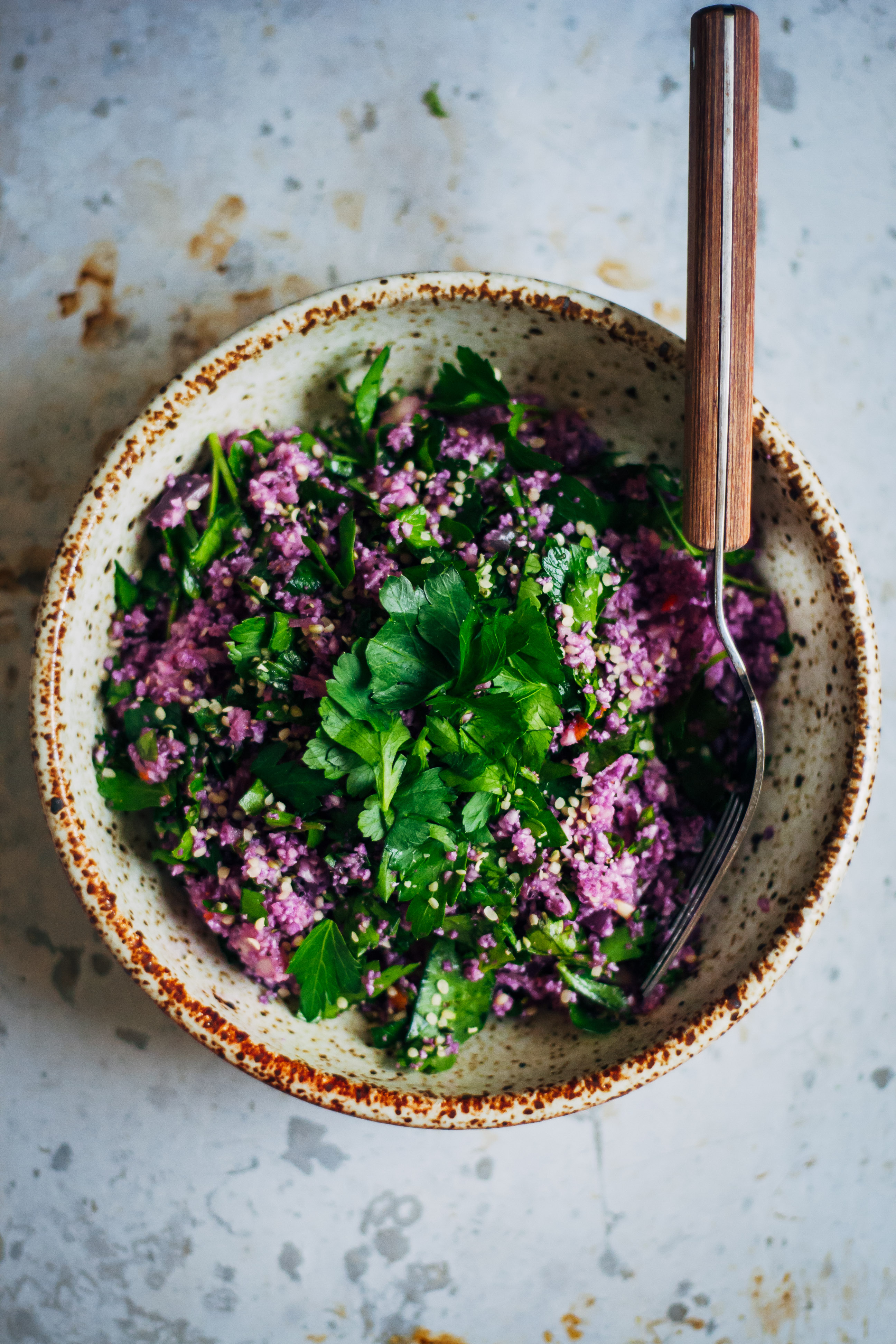 Purple Cauliflower Tabbouleh | Well and Full | #raw #vegan #recipe