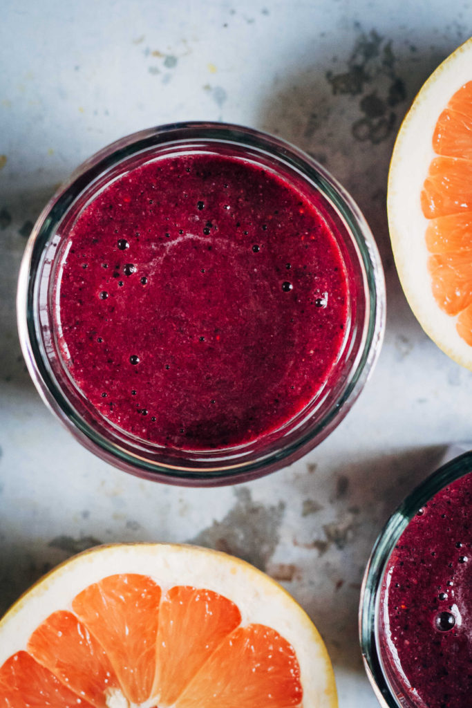 Superfood Detox Smoothie Well and Full