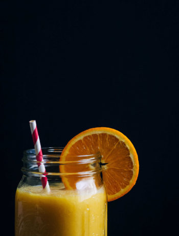 Pineapple Sunshine Smoothie | Well and Full | #vegan #smoothie