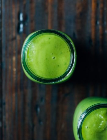 A Yummy Green Smoothie + Nom | Well and Full