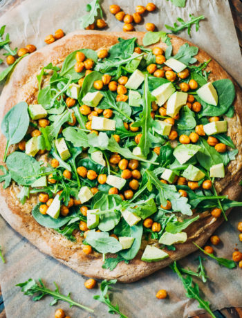 Health Vegan Pizza | Well and Full | #plantbased #recipe