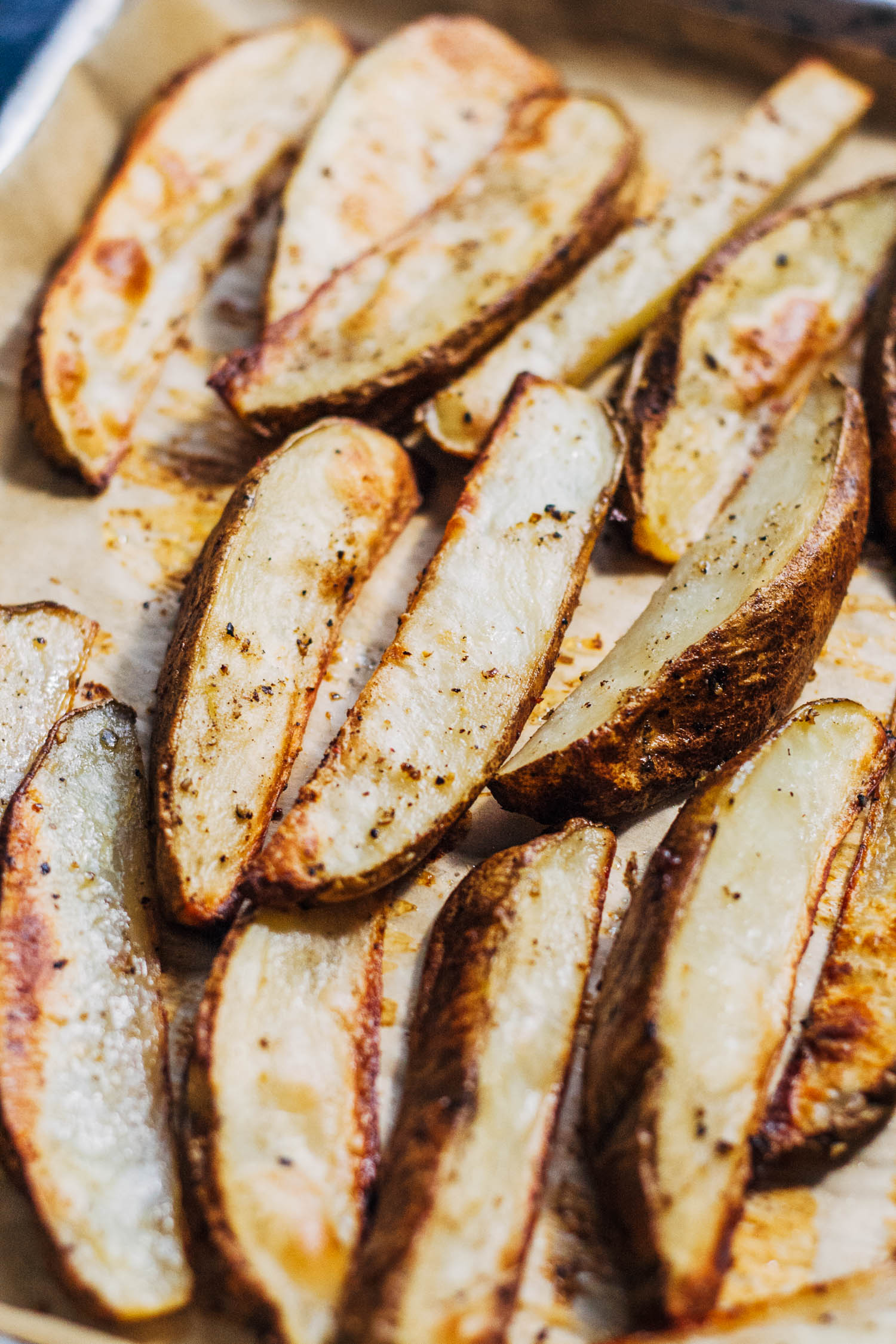 Salt and Pepper Potato Wedges | Well and Full | #healthy #vegan #recipe