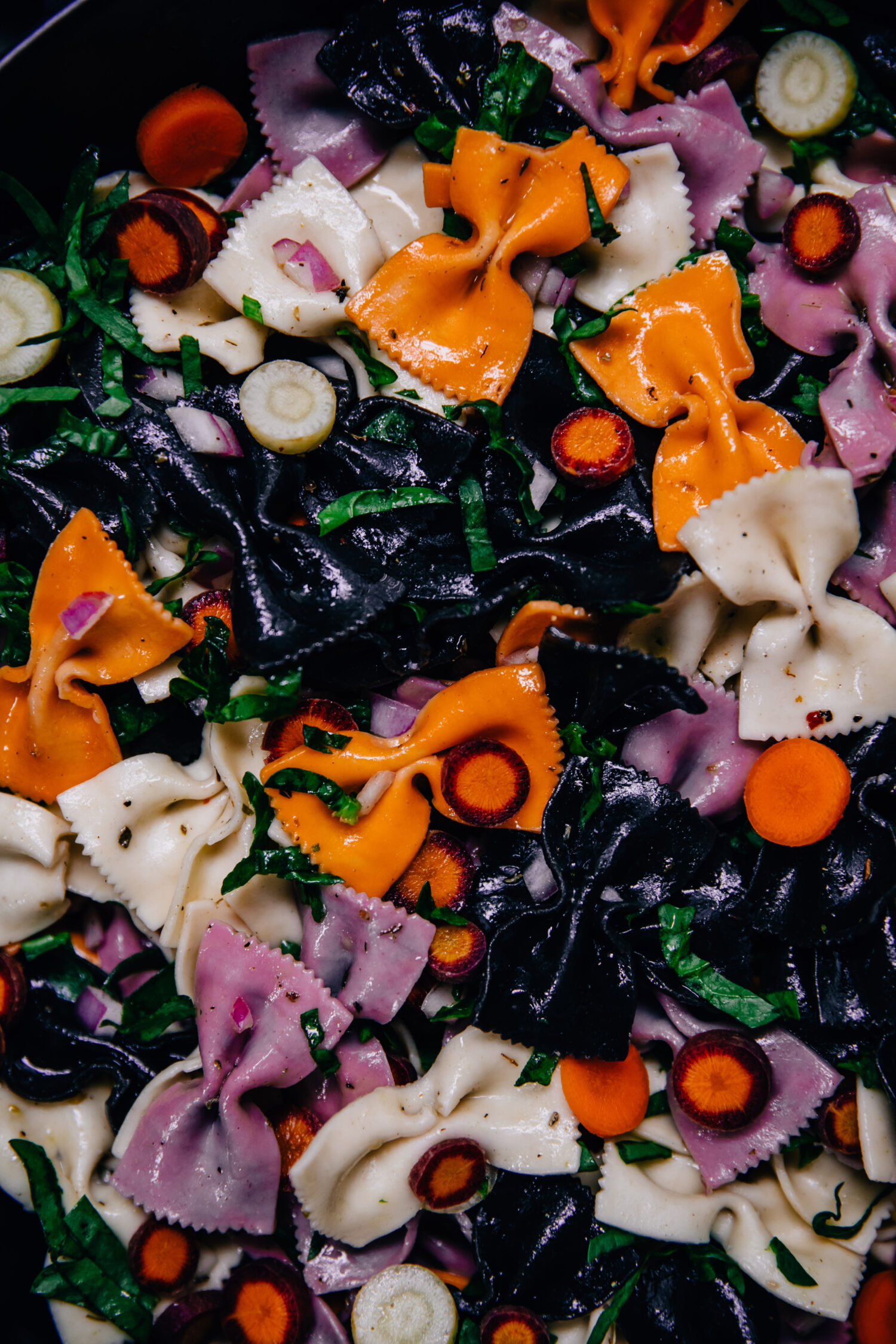Halloween Pasta Salad | Well and Full | #vegan #recipe