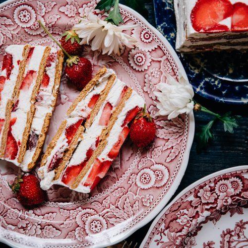 Strawberry Icebox Cake | Well and Full | #dessert #summer #recipe