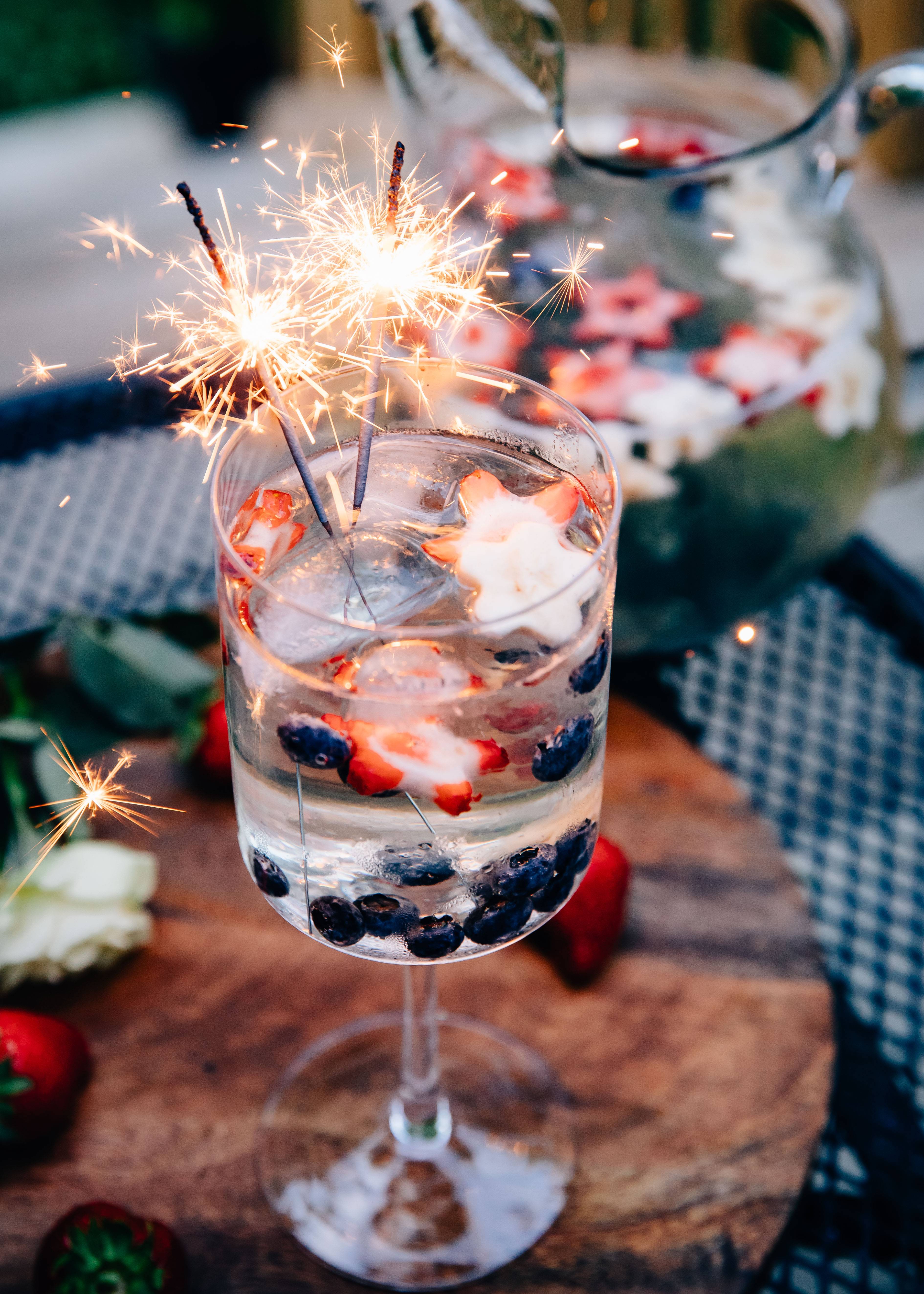 Star-Spangled Sangria | Well and Full | Fourth of July | #summer #cocktail #recipe