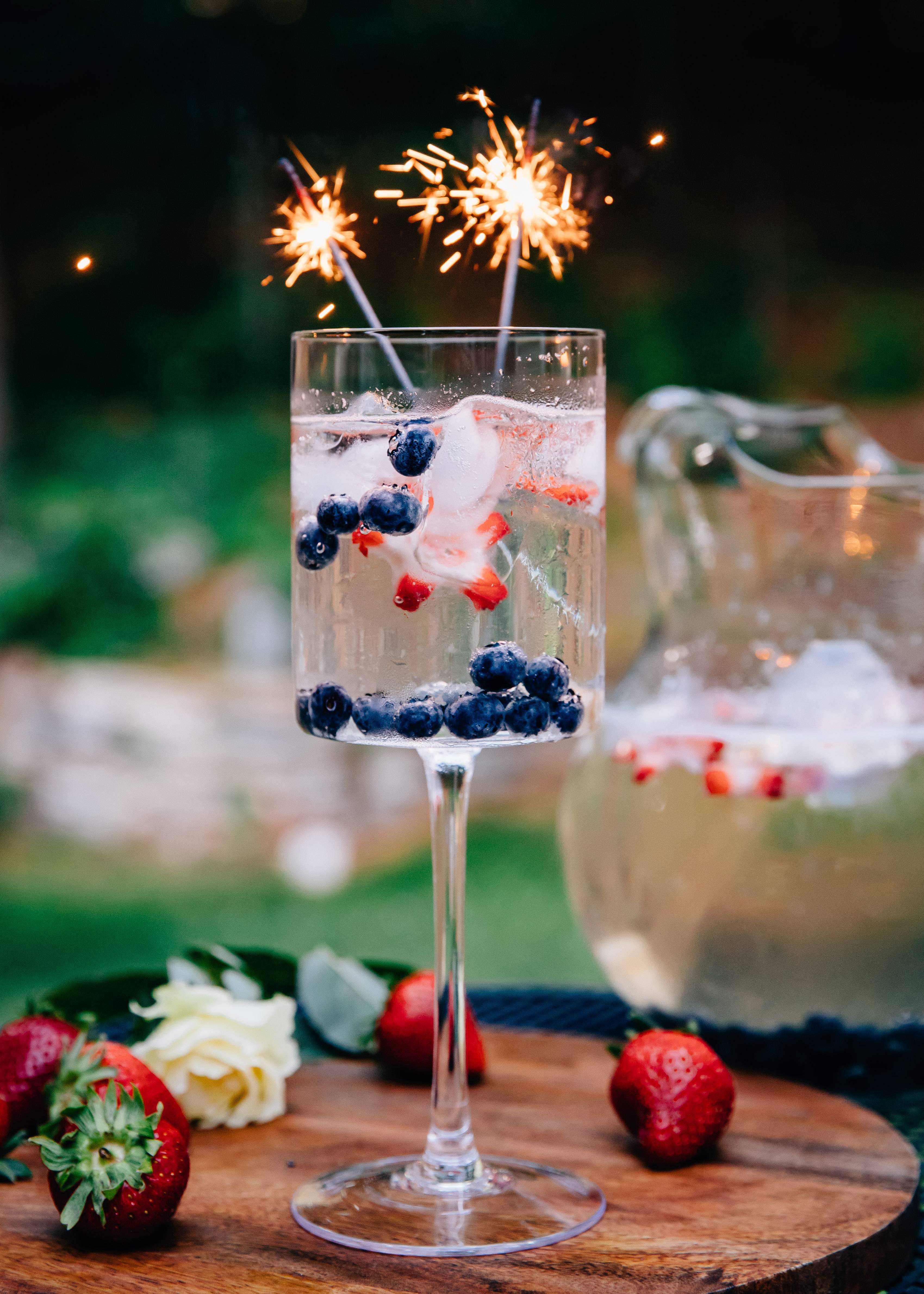 Star-Spangled Sangria | Well and Full | Fourth of July | #summer #cocktail #recipe