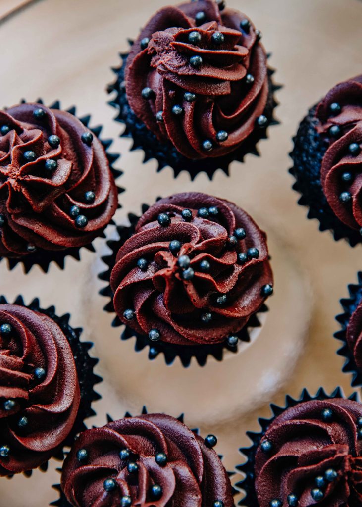 Dinner Stories: The Triumphs and Travails of Hosting | All Hallow's Evening | Well and Full | #dinnerparties #dinnerparty #dinnerstories #hosting