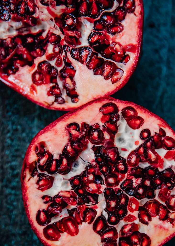 Thanksgiving Sangria | Well and Full | #recipe #cocktail #thanksgiving #vegan #vegetarian