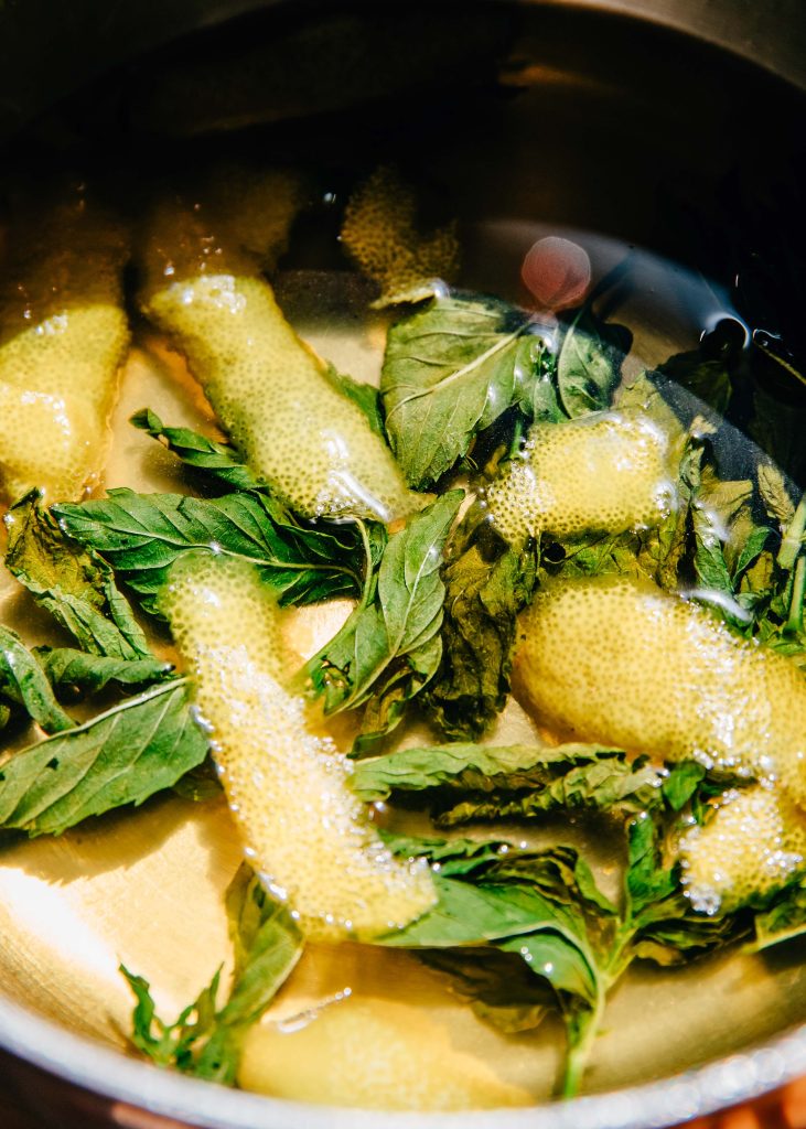 Garden Mint Lemonade | Well and Full | #recipe #vegan #mint #garden