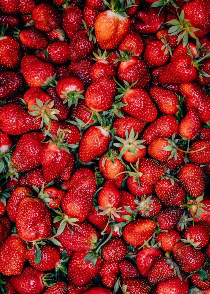 Fresh Strawberry Ice Cream | Well and Full | #dessert #recipe #summer